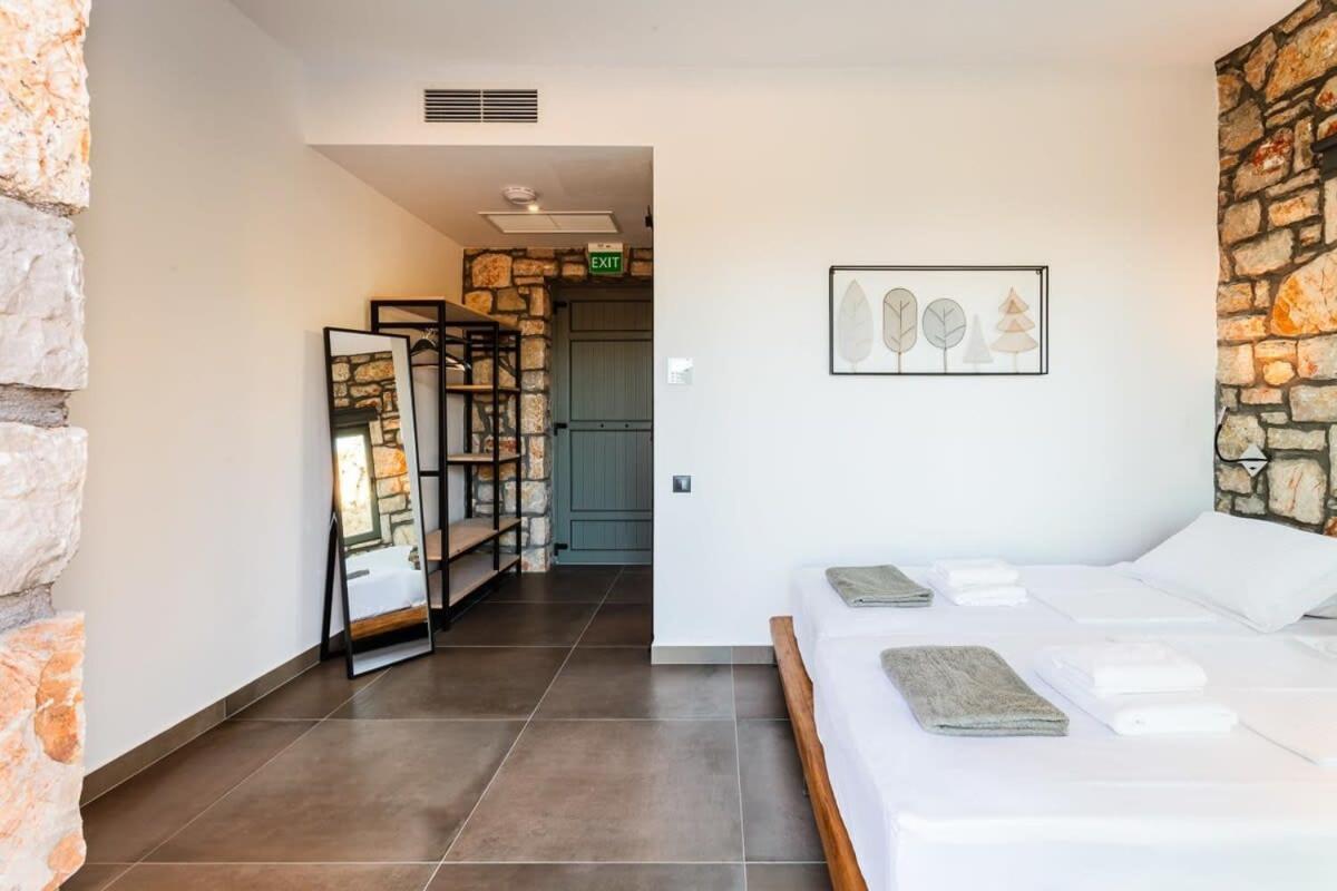 Gerakada Exclusive-Seaview Villa With Private Pool Koróni Eksteriør bilde